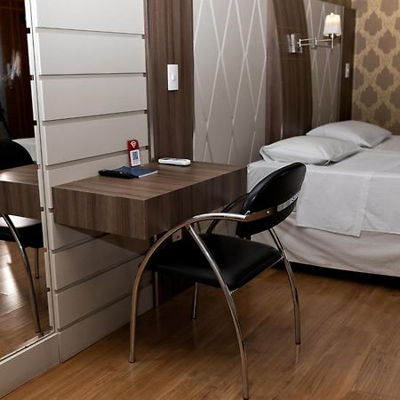 Отель Goldmen Business Cianorte Экстерьер фото